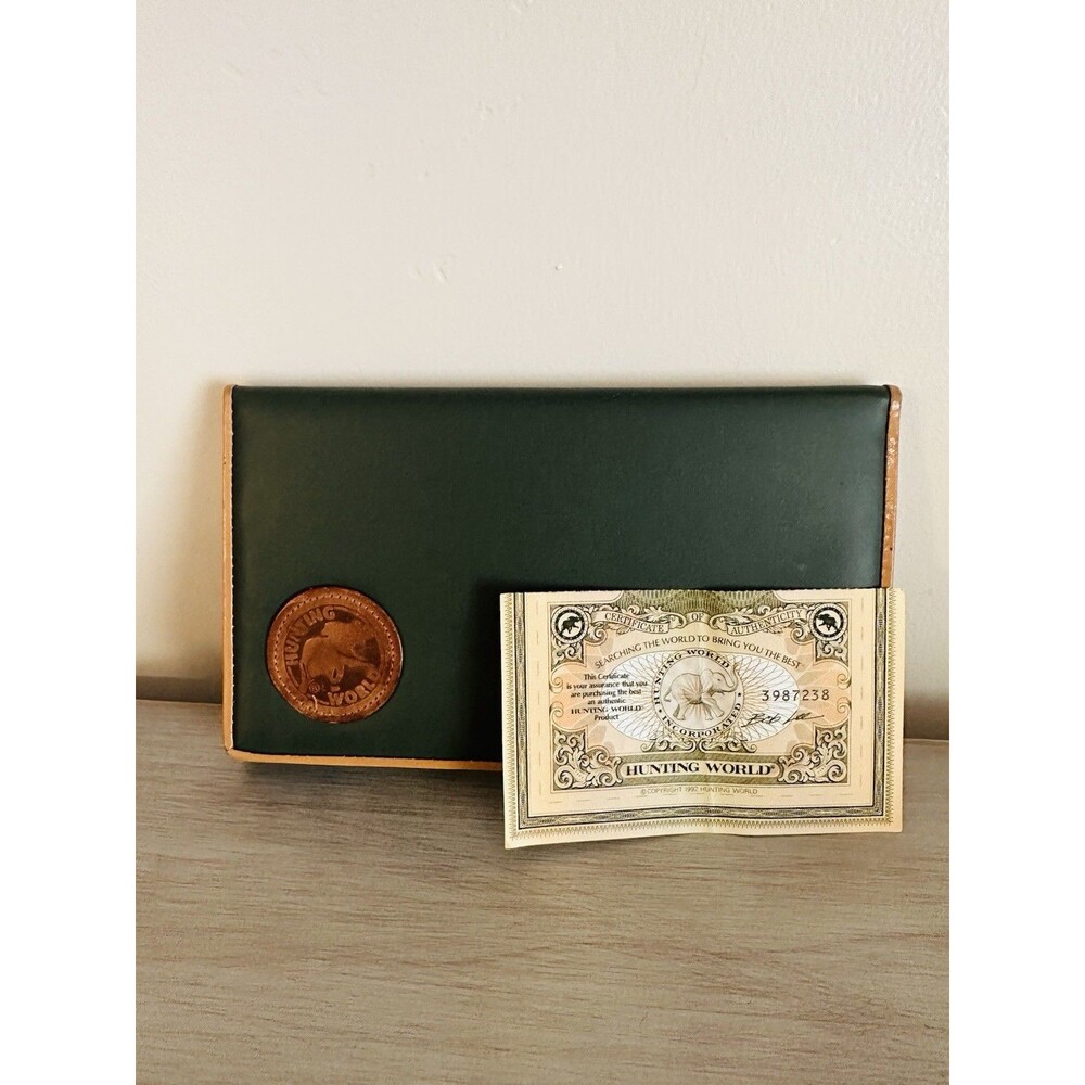 Vintage Hunting World Green Leather Long Trifold Wallet Interior Kisslock & COA